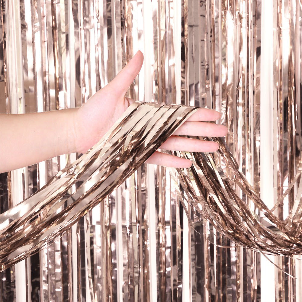 3ft X 6.5ft FOIL FRINGE CURTAIN - METALLIC WHITE GOLD